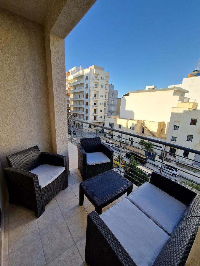 Korzo Suites St. Julian'S Exterior photo